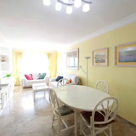 Vistas Al Mar Poniente *